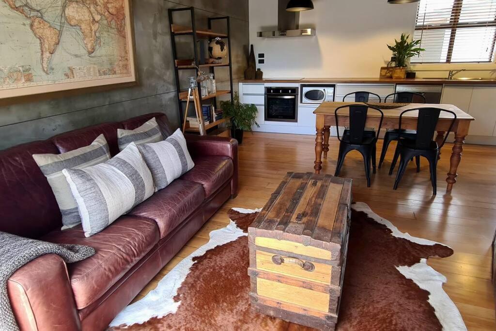 Apartment 4 - Haddin Court - Chic Ny Loft Style Blenheim Extérieur photo
